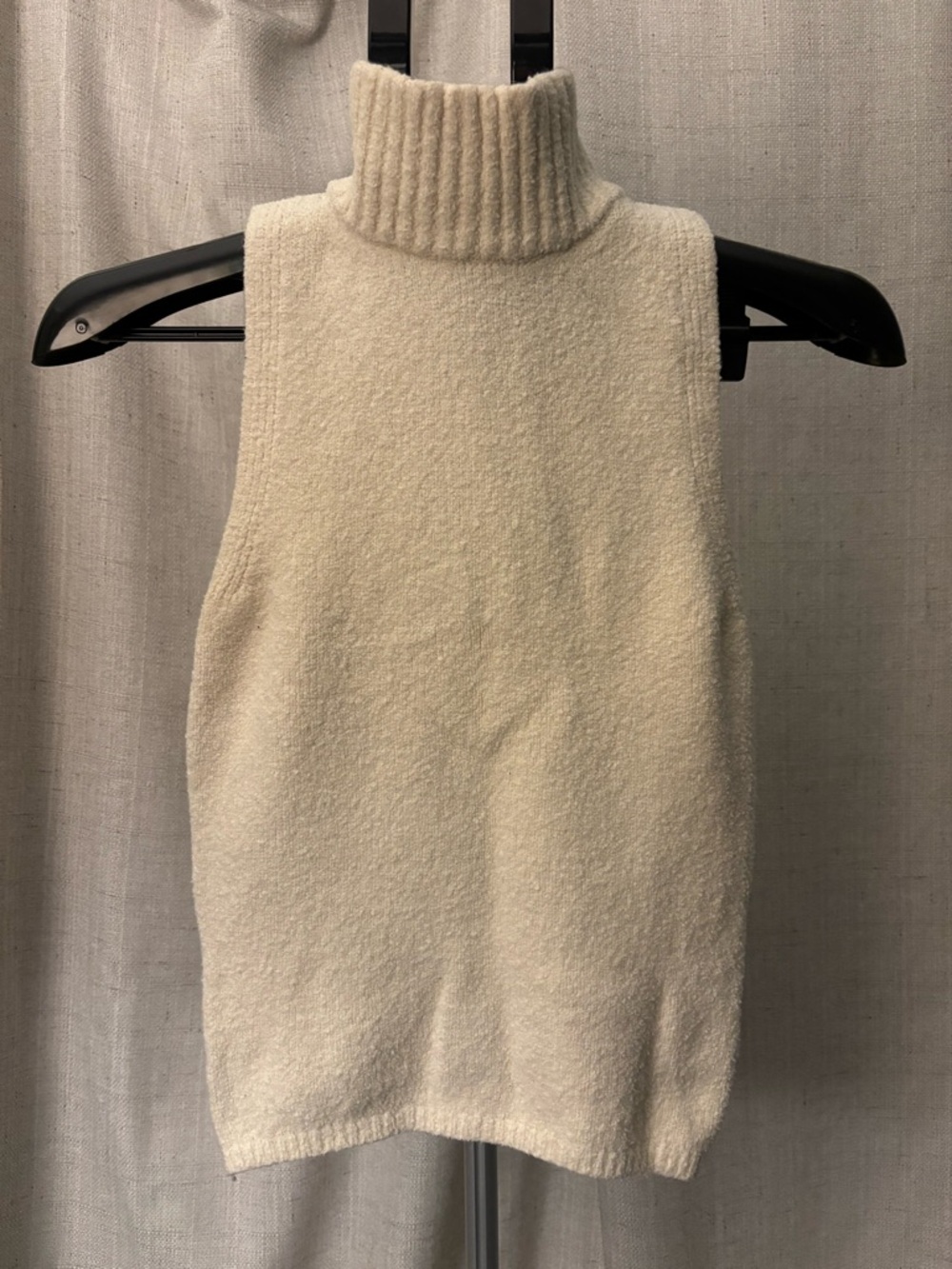 Express Cream Sleeveless Turtleneck Sweater Vest
